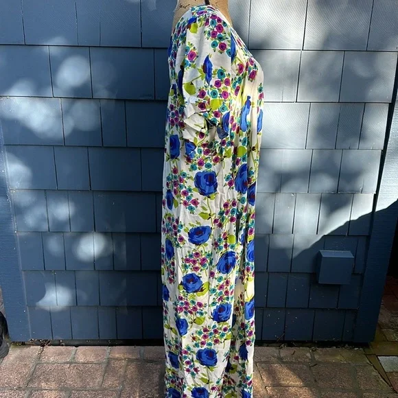💙🩵💚Vintage, gorgeous floral, handmade caftan dress maxi mumu white blue - Picture 8 of 11